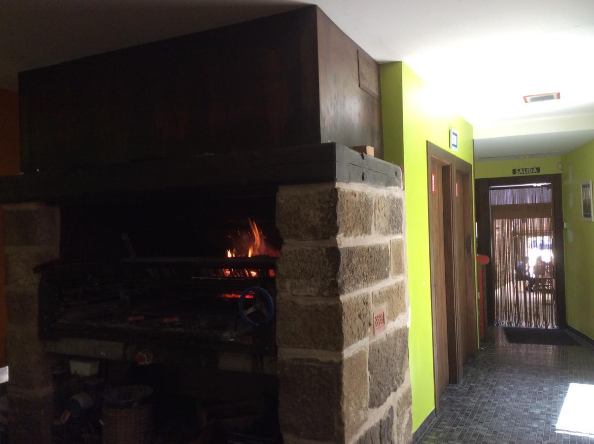 Hotel Asador O Callejón De Belchite Ayerbe Buitenkant foto